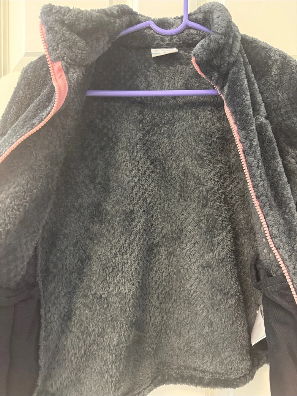 Columbia Kids Plush Full-Zip Jacket in Dark Gray with Pink Zipper